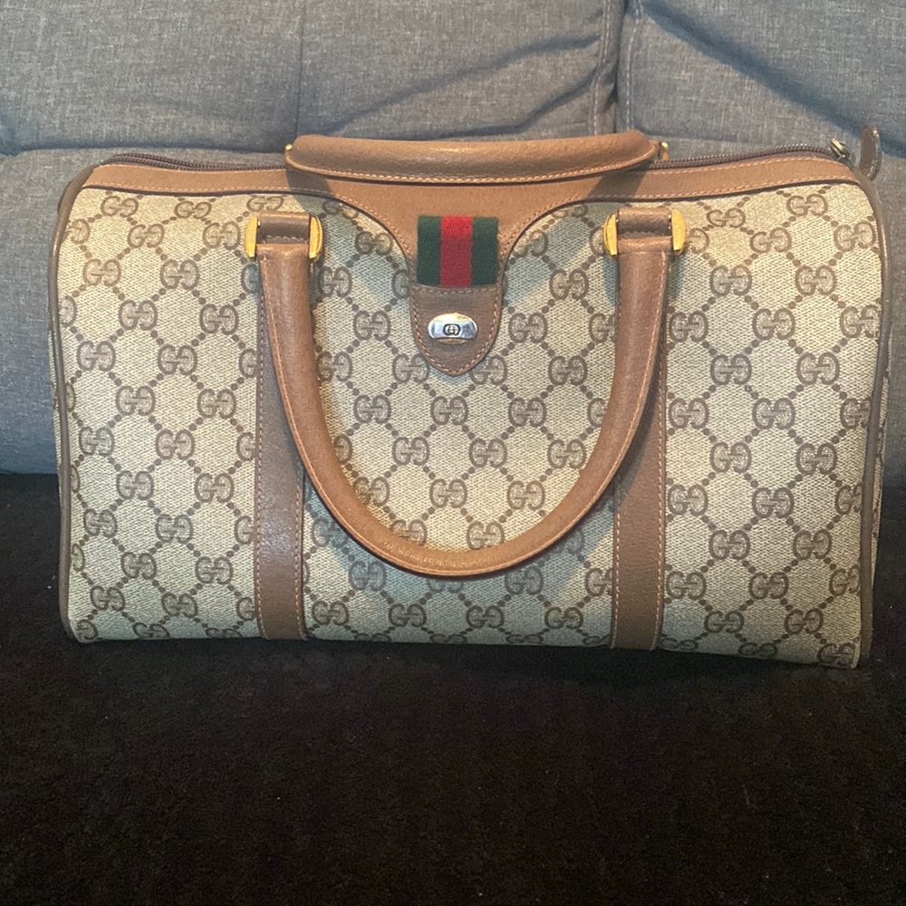 SOLD!!   Beautiful Gucci vintage Boston bag